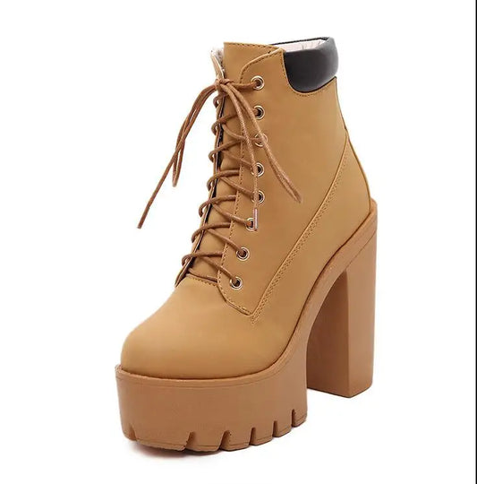 Women's Heeled Boots